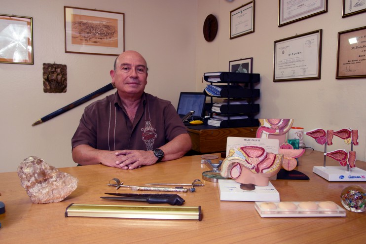 Dr. Alberto Vega Valdez