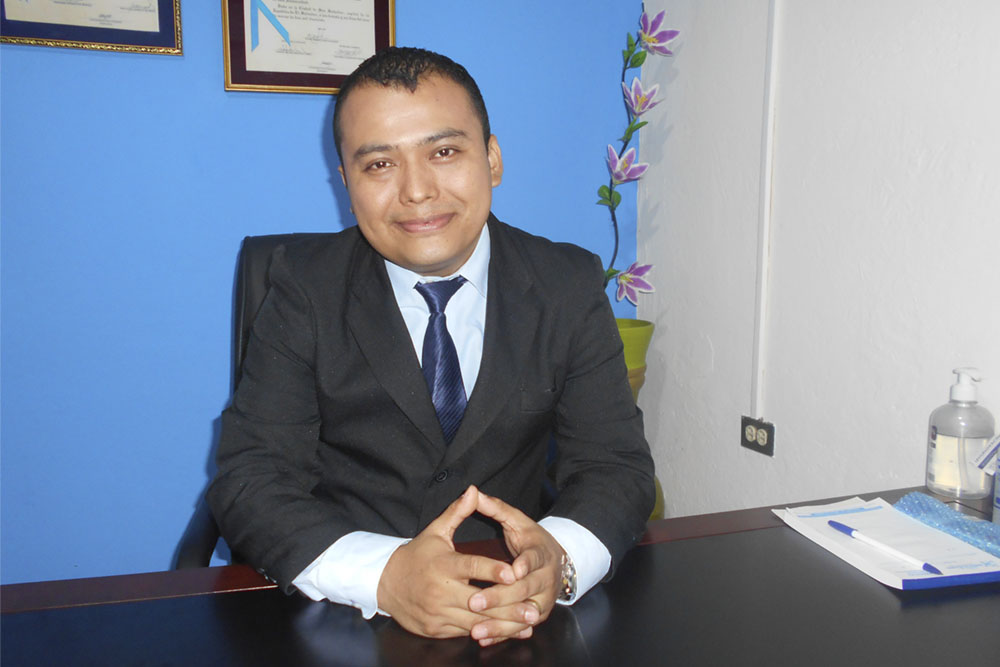 Dr. Luis Alonso Polío Vásquez