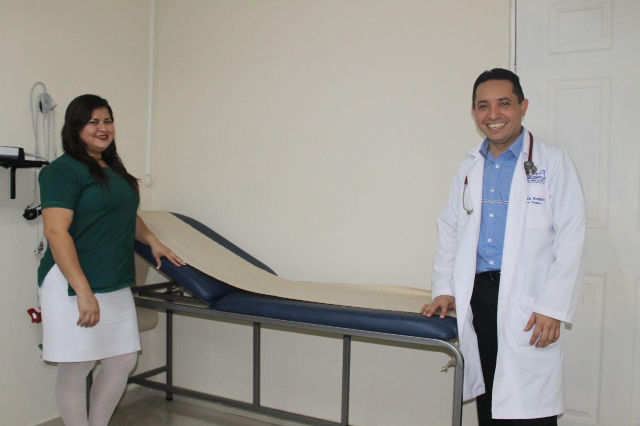 Dr. Edgar Manrique Sosa Romero 