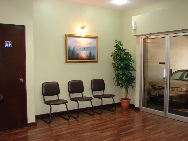 Dr. Melvin Raúl Escobar Chávez