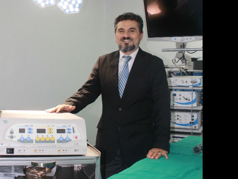  Dr. Melvin Raúl Escobar Chávez