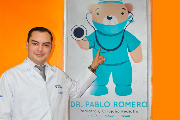 Dr. Pablo Romero Castro - Cirujano Pediatra