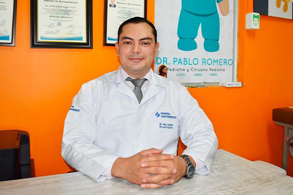 Dr. Pablo Romero Castro - Cirujano Pediatra